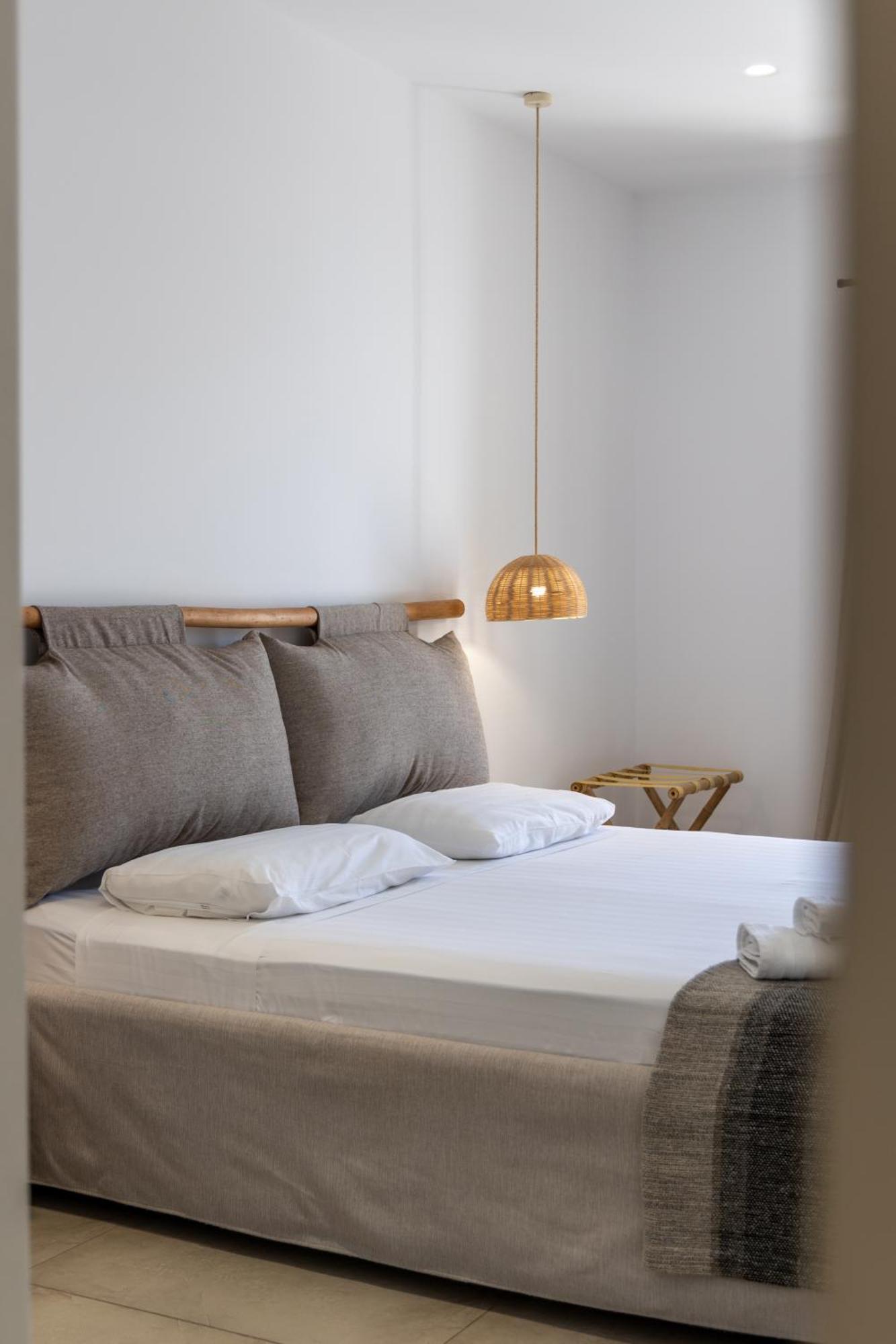 Arco Solium Suites Adamantas  Exterior foto